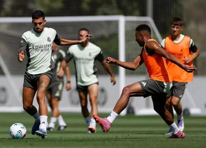 赛前体能课后，皇家马德里复出首秀备战意大利杯，话题不断，球队文化被再次提及的简单介绍