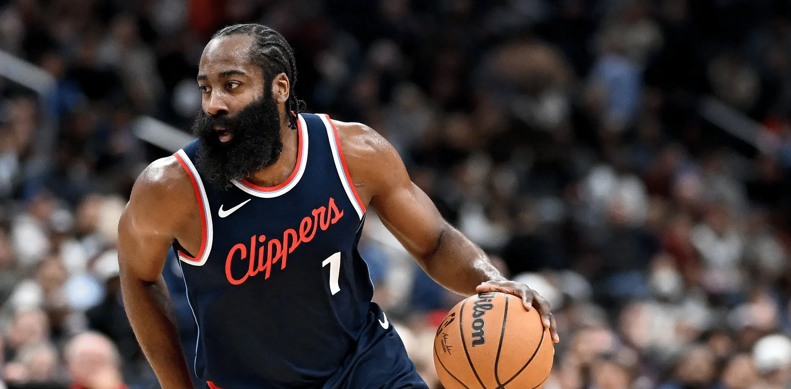 洛杉矶快船发布备战花絮;窗口期回应争议;欧超杯任务艰巨;纪律约束更严格(历届欧超杯决赛比分) 洛杉矶快船发布备战花絮;窗口期回应争议;欧超杯任务艰巨;纪律约束更严格(历届欧超杯决赛比分)