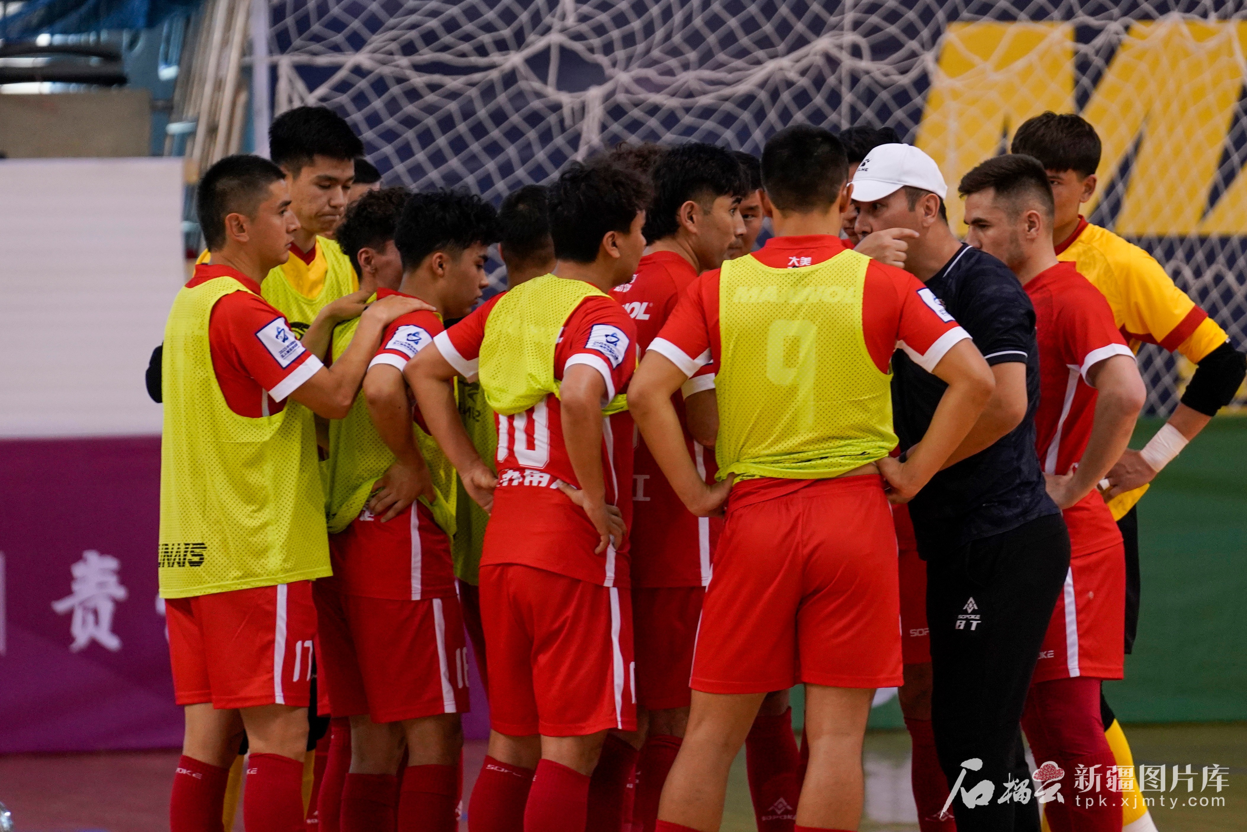 国际比赛日新疆广汇备战葡超，再遭质疑细节曝光，震撼外界，控场能力受关注的简单介绍-九游体育娱乐平台