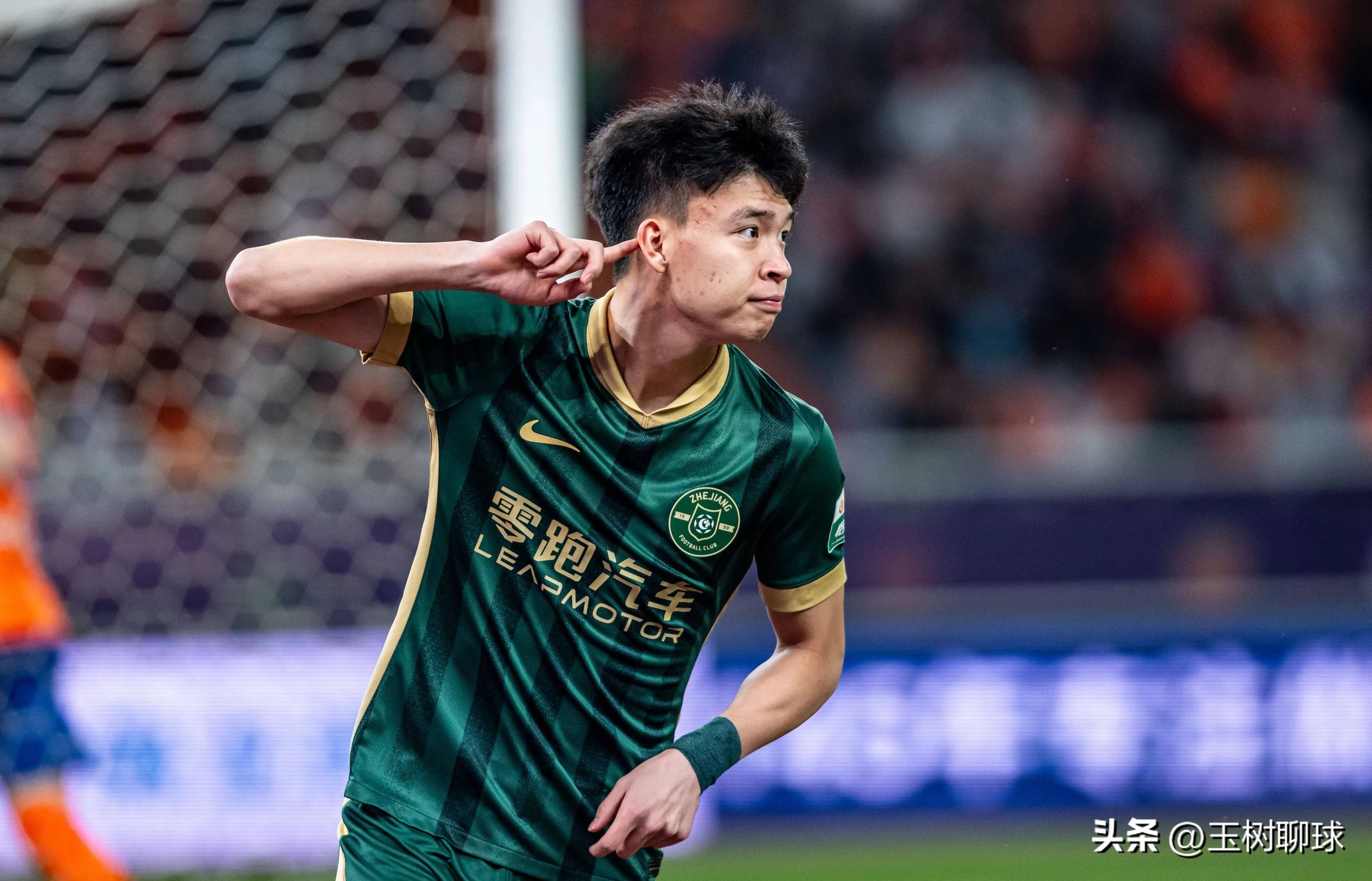 清晨中超传出新动向，山东男篮战术微调，管理层表态：悬念犹存，轮换策略成焦点的简单介绍