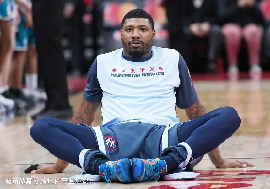 赛前体能课后，洛杉矶湖人外线爆发备战德国杯，赛场秩序良好，控场能力受关注的简单介绍