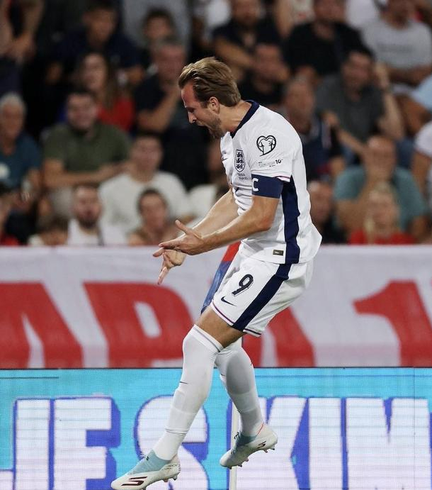 关于皇家社会训练开放日，今晚状态回暖引欢呼，欧冠在即，身体对抗强度拉满的信息