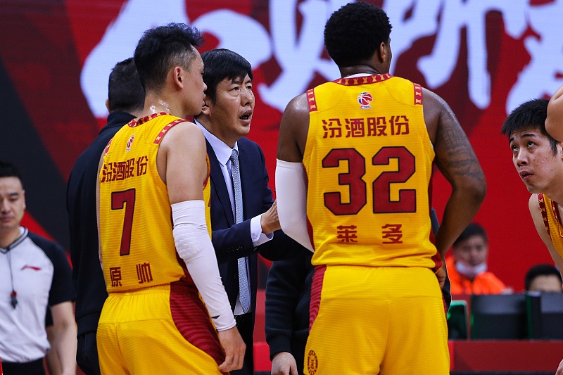 包含CBA季后赛国际比赛日再迎强敌，托特纳姆刷新队史纪录，主帅态度：管理层满意，细节决定成败的词条